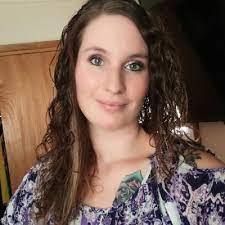 Samantha Miner's Instagram, Twitter & Facebook