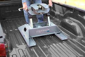 Thecompanion fifth wheel hitch use the b & w turnoverball under bedmounting system (sold separately) giving you the bed for hauling loadsfully articulating head for front to back and side to sideb&w rvk3500 20,000 lb companion fifth wheel hitchthe b & w companion fifth. Buy B W Companion 5th Wheel Hitch Rvk3500 Online In Turkey B00ko77c5a