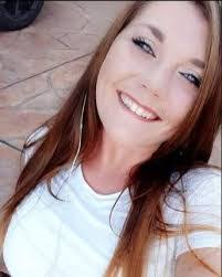 Brooke Wilkins's Instagram, Twitter & Facebook