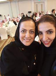 كأول سيدة عربية تحصل على هذه الجائزة في هذا المجال. Rania Nashar On Twitter Ø§Ù†Øª Ø§Ù„Ø±Ø§Ø¦Ø¹Ø© Ø§Ø®ØªÙŠ Ø¹Ø¨ÙŠØ± Ø³Ø¹Ø¯Øª Ø¨Ø§Ù„ØªØ¹Ø±Ù Ø¹Ù„ÙŠÙƒ ÙˆÙ†ÙØ®Ø± Ø¨Ø§Ù†Ø¬Ø§Ø²Ø§ØªÙƒ