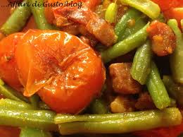 La pasta e fagioli con pancetta è un ottimo primo piatto, della classica cucina italiana. Affari Di Gusto Pasta Con Fagiolini Pancetta Pomodori E Pinoli