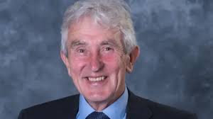 Tributes as long-serving Worcestershire councillor dies