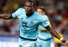 Söz konusu haberde aboubakar için, sakatlığı nedeniyle maçlarda durdu. Cameroon Striker Vincent Aboubakar Has Extended His Contract With Portuguese Side Porto Until 2021 The 25 Year Old I Uefa Champions League Cameroonian Striker