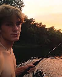 Jeremiah Swinderman (@jeremiahswinderman) • Instagram photos and videos