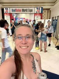 Welcome to our new members! It would be lovely if you would share with us  where you call home! 🏠 We hope you find our group edifying and uplifting!  Please read our "