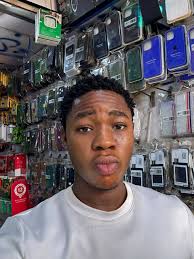 Introduction and socializing in a group