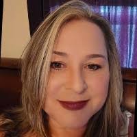 20+ "Victoria Higgs" profiles