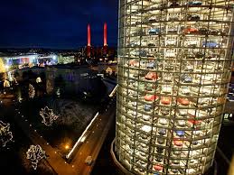 With 'vfl wolfsburg to go', football fans are now informed even more quickly about the latest news on the first team, women's and youth teams. Volkswagen Autostadt Wolfsburg Germany Parking Building Parking Garage Parking Solutions
