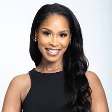 Coming from an Ex-husband who played in the NFL, I was realistic with my  dating expectations. I worked hard and brought in my own money. However, it  was just some lows I