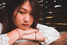 Mentale gezondheidstips van de paus: 'God helpt ons altijd weer op te  staan'