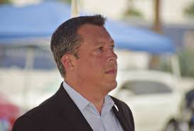 A SPECIAL RING TO IT Sailing into summer