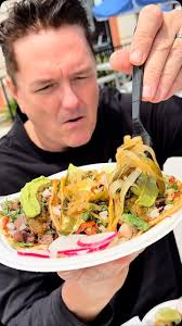 @tacomasataqueria one of my favorite spots in Long Beach serving up Tijuana  style tacos & more! You’ve got to get some of those grilled onions and  chilies and put it