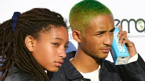 Willow smith had a candid conversation about polyamory with her mom, jada pinkett smith, and grandmother on the latest episode of 'red table talk.' (shutterstock). Things In Jaden And Willow S Lives That Make No Sense