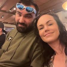 How to beat Sapphire Wrestlemania Rock with 90 MFP using Gold Cards?