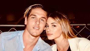 Sara scaperrotta, ex fidanzata del calciatore della roma nicolò zaniolo, ha lasciato su instagram un duro sfogo sulla loro relazione. Vrq56ovkohuygm