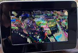 The screen stays at the normal apple carplay screen. Iphone Xs Carplay Scrambled Screen Apple Community