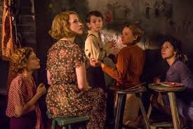 Erika si zahrála ve filmu sedmero krkavců. Martha Issova Filmography Famousfix Com