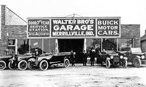 29 Old Car Scenes Ideas Old Cars Used Car Lots Car Dealership