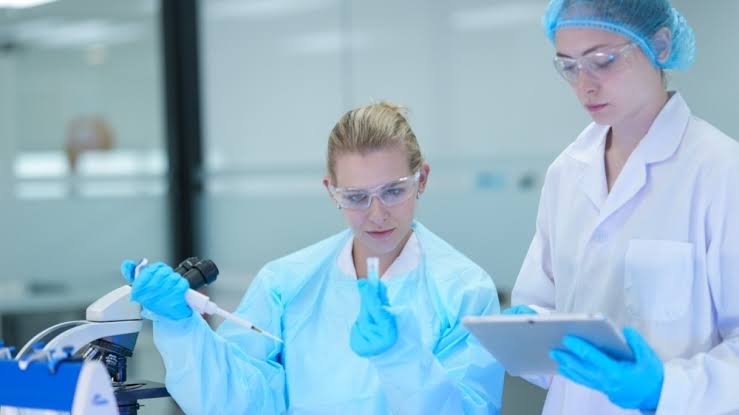 The Future of Medical Device Development: Seven Material Innovation Trends  Shaping U.S. MedTech Over the Next