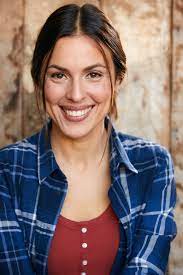 The auto spokeswoman announced her. Natali Anna