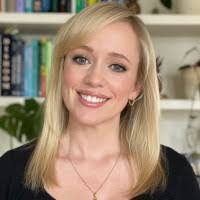 Charissa Williams's Instagram, Twitter & Facebook