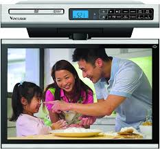 The venturer klv3915 is the ideal choice for anyone who wants to be able to watch tv while cooking, in addition to listening to music of course. Amazon Com Venturer Klv3915 15 4 Inch Undercabinet Kitchen Lcd Tv Dvd Combo No Hdmi No Av Input Electronics