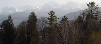 Ce site a pour vocation de faire partager des topos de randonnées de tous niveaux pour des balades à la fois dans les alpes, les pyrénées et le massif central. Montagne L Enneigement Dans Les Massifs Meteo France