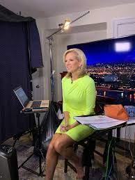 When you get to see her, she is certainly up for best legs on fox. Shannon Bream S Feet Wikifeet