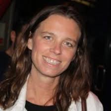 Michelle de Vries (@mdev1234)