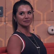 Angela Reams's Instagram, Twitter & Facebook