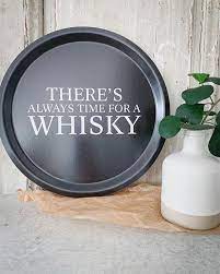 In norway, father's day (farsdag), is celebrated on the second sunday of november. En Bricka Till Nagon Som Tycker Om Whisky Ett Tips Pa Farsdag Present Tills Den 10 11 Lillahem Whisky Bricka Farsdagspresent Whisky Serving Tray Tray