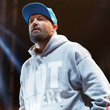 Durst deleted all of his posts on instagram and posted a picture of himself with a full head of grey hair and a handlebar mustache, leading to jokes about the vastly different look for the singer. Fred Durst Director A Complete History