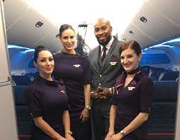 I currently work a corporate job that pays well $40k for your first year as a flight attendant is a lot for any airline. I Shadowed A Flight Attendant Here S What It S Like To Lead A Crew