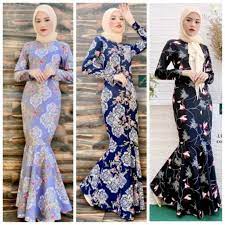 Baju kurung pahang (plain) baju kurung batik baju kurung songket baju kurung kedah blouse jubah baju kurung bridal collection all kategories. Buy Ready Stock Kurung Moden Kembang Payung Seetracker Malaysia