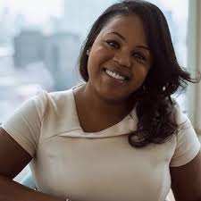 Ashley Faust's Instagram, Twitter & Facebook