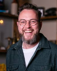 FlashbackFriday to our trips to visit Nanny Lacey in 'Small Wonders' at the Bernie  Grant Arts Centre (@bgartscentre) in 2018. Swipe left to explore the  production ➡️ Nanny Lacey's flat housed many