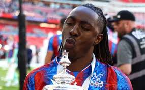 Marcus Rojo a much better fit for Everton than Chris Smalling