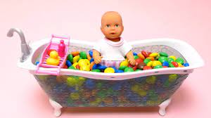 Baby Doll Bath Time In M M S Candy Bathtub Turtle Minion Etc Baby Dolls Bath Time Dolls