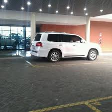 Ofrecemos diferentes servicios de autos nuevos, licores importados, industrial, llantas, repuestos. Photos At Casa Pellas Plaza Espana Managua Managua