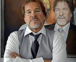 Der leiter eines multinationalen lebensmittelkonzerns und acht reichster mensch deutschlands, ernst schmitt. Schokolade Fur Den Chef Kritik Zum Film Tittelbach Tv