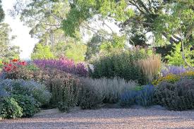 Paul Bangay The Farmhouse Perennial Garden Australian Landscape Designer Paul Bangay Has Been Designing Australian Garden Design Farm Gardens Australian Garden
