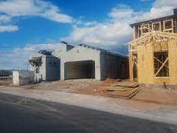 Homes for sale on the golf course in glendale, arizona; Q Az Why Don T Homes In Arizona Have Basements Kjzz