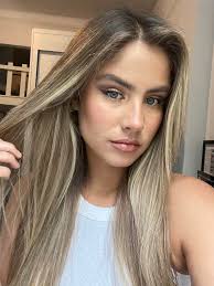 Should I go back to blonde hair?