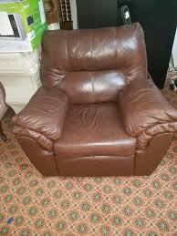 Just Like New Furniture We Buy Sale New And Used Furniture Located At 1600 W Hunting Park Ave Philadelphia Pa 19 Selling Furniture New Furniture Furniture