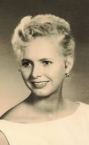 Hilary Bacon's Instagram, Twitter & Facebook