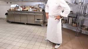 Philippe etchebest, né le 2 décembre 1966 à soissons, est un chef cuisinier français qui a passé son enfance aux fourneaux avec un philippe etchebest à gauche dans le jury de l'émission top chef. The Converse White Philippe Etchebest In Top Chef Spotern