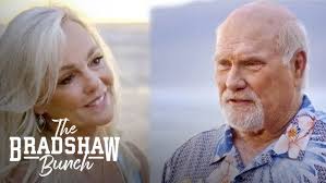 Lacey Reveals She Tried to Be Her Sister's Surrogate