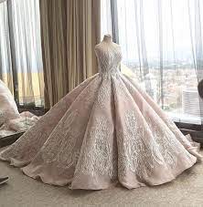 Amazing Dresses Best Dresses On Instagram Cindytandiyah Wedding Whitedress Weddings Weddingdress S Vestidos Vestido De Baile De Casamento 15 Vestidos