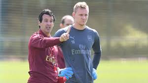 Image result for emery and arsenal's goalkeeper