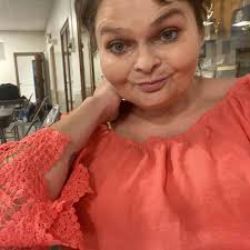 Cheap stay in Duluth near lake?